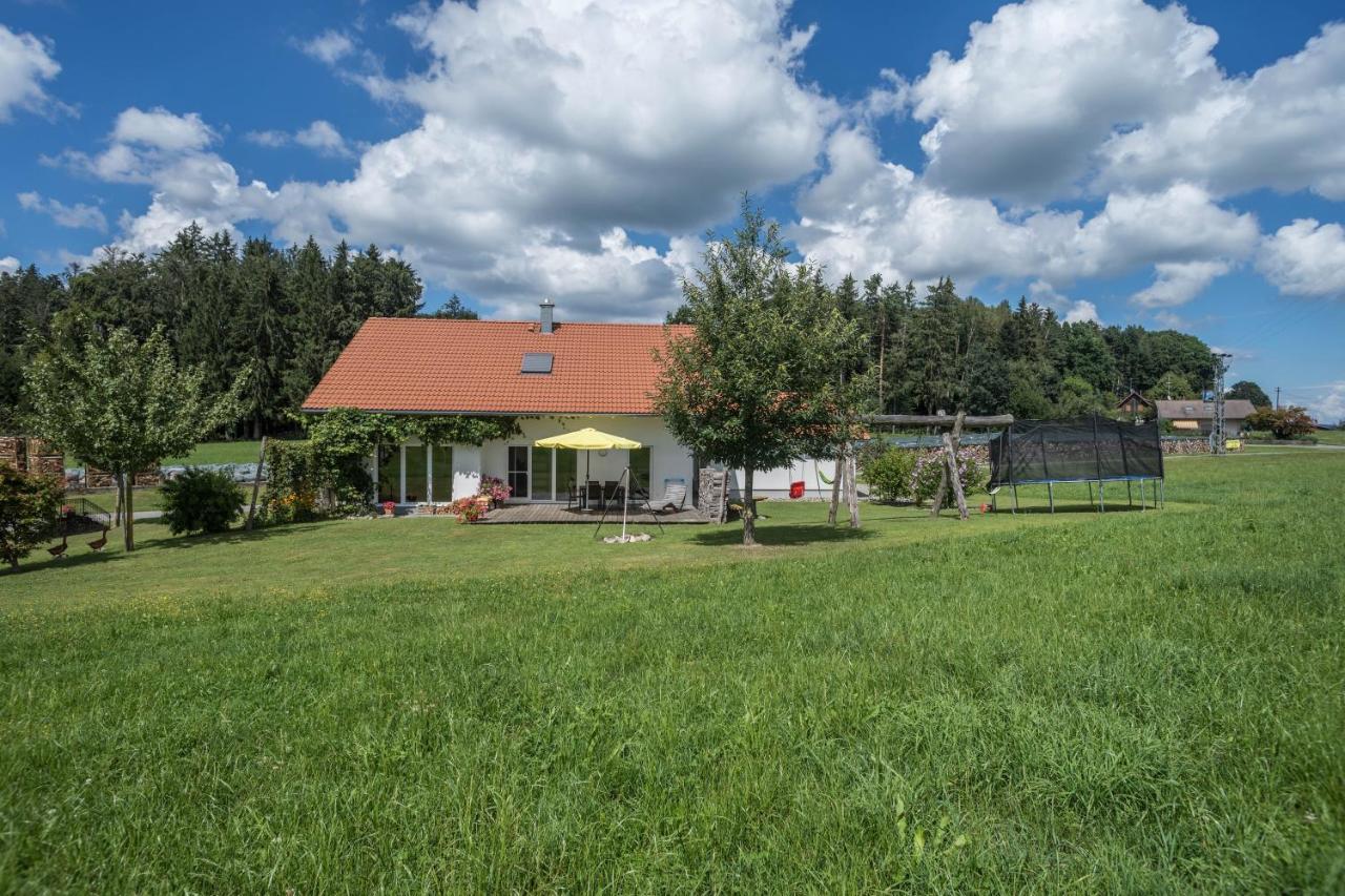 Ferienhof Weber Wohnung Fichte Neukirch  Esterno foto